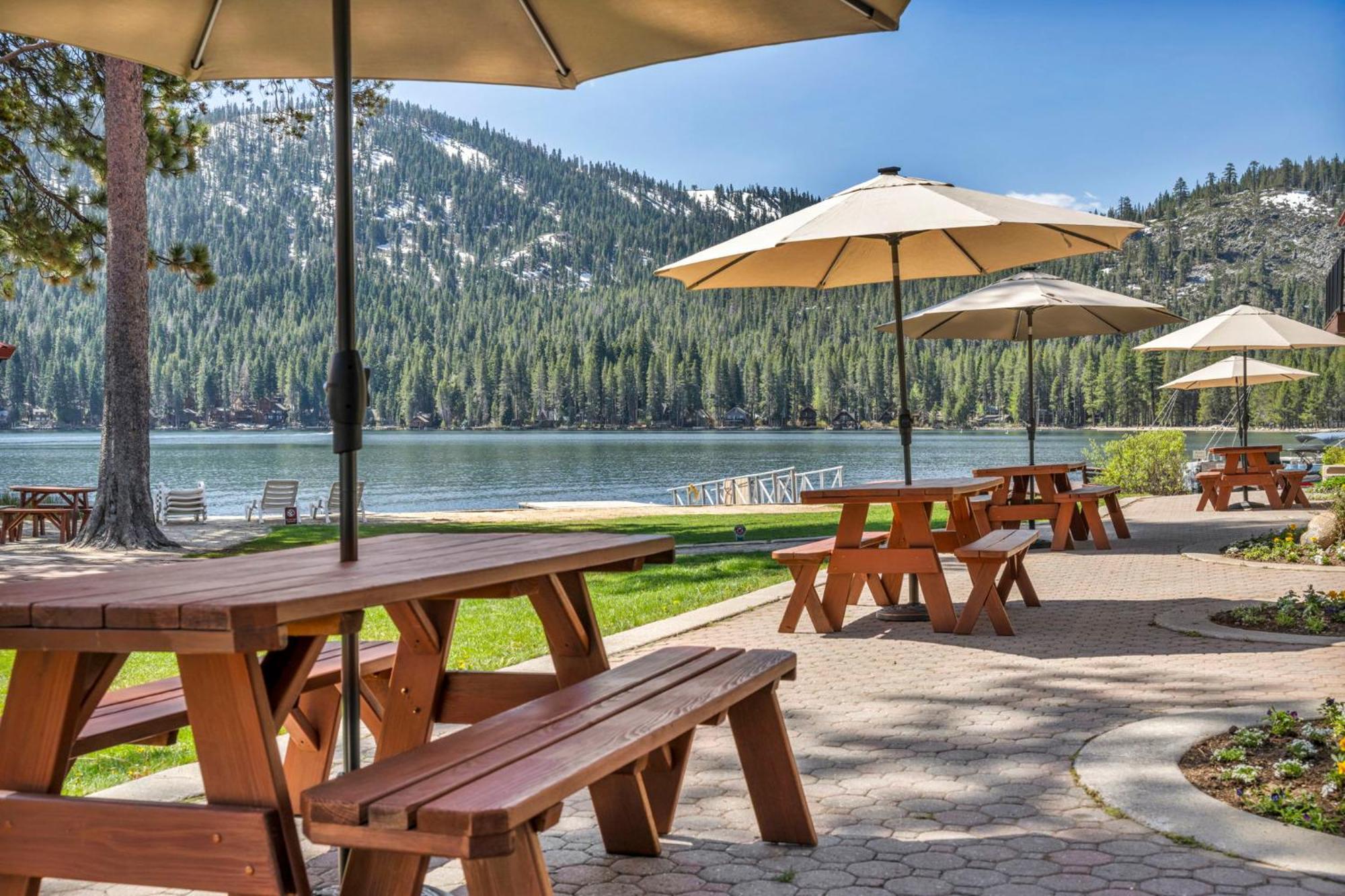 Charming Queen Studio Deluxe W/Balcony #233 At Donner Lake Village Тракі Екстер'єр фото