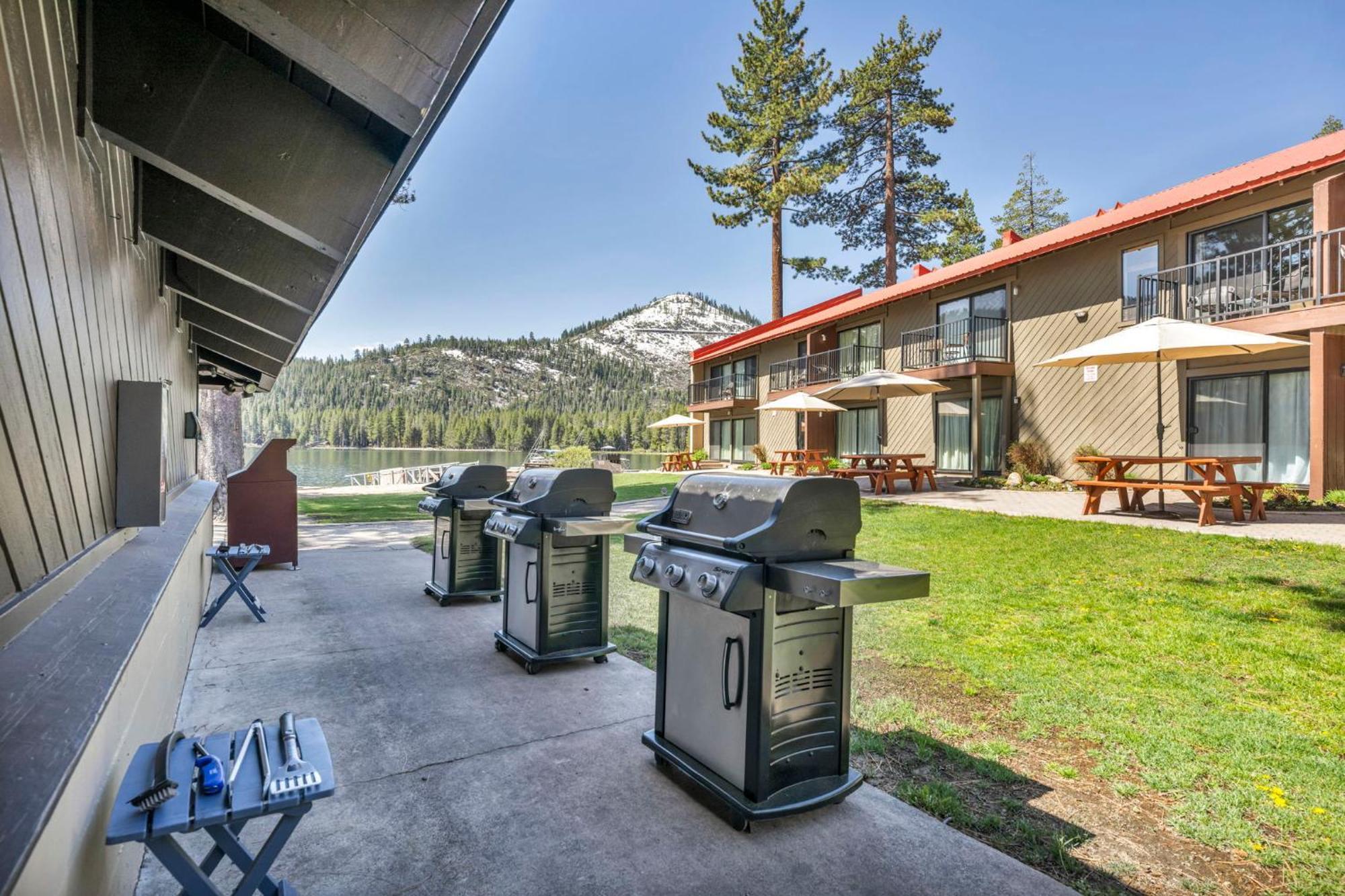 Charming Queen Studio Deluxe W/Balcony #233 At Donner Lake Village Тракі Екстер'єр фото