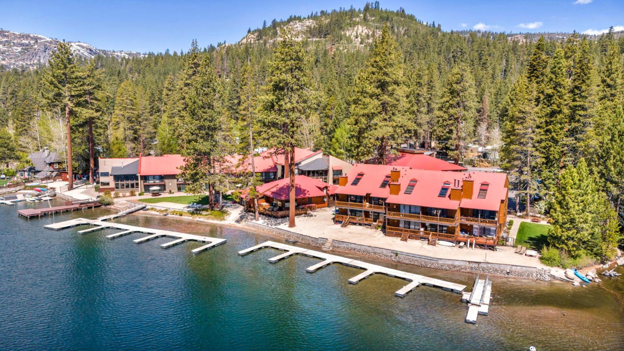 Charming Queen Studio Deluxe W/Balcony #233 At Donner Lake Village Тракі Екстер'єр фото