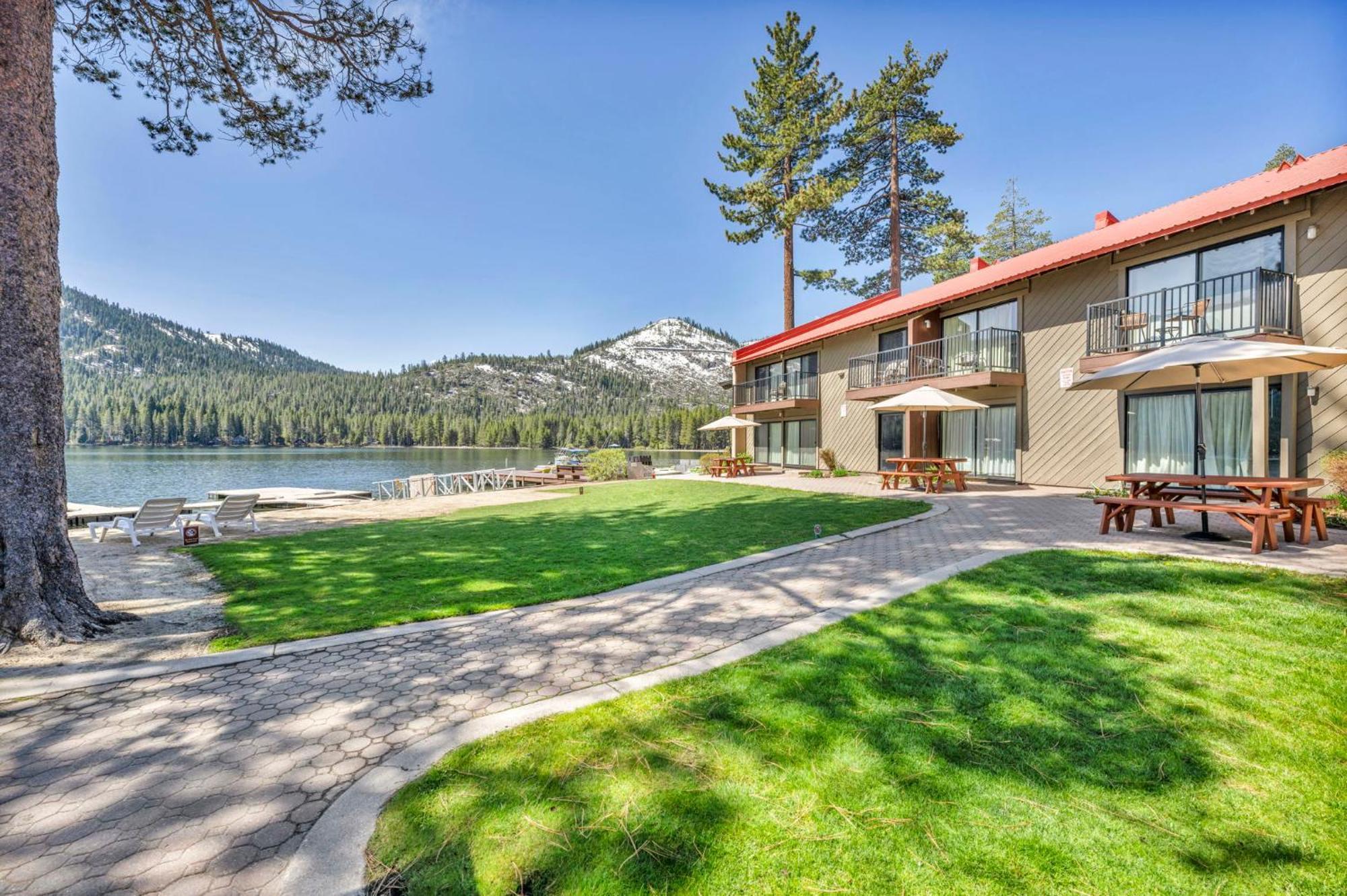 Charming Queen Studio Deluxe W/Balcony #233 At Donner Lake Village Тракі Екстер'єр фото